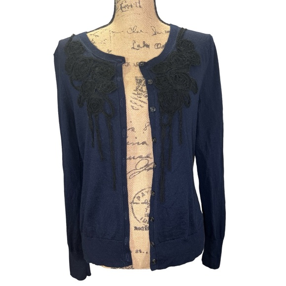 Banana Republic Sweaters - Banana Republic EC navy merino wool button up lightweight cardigan. Size large